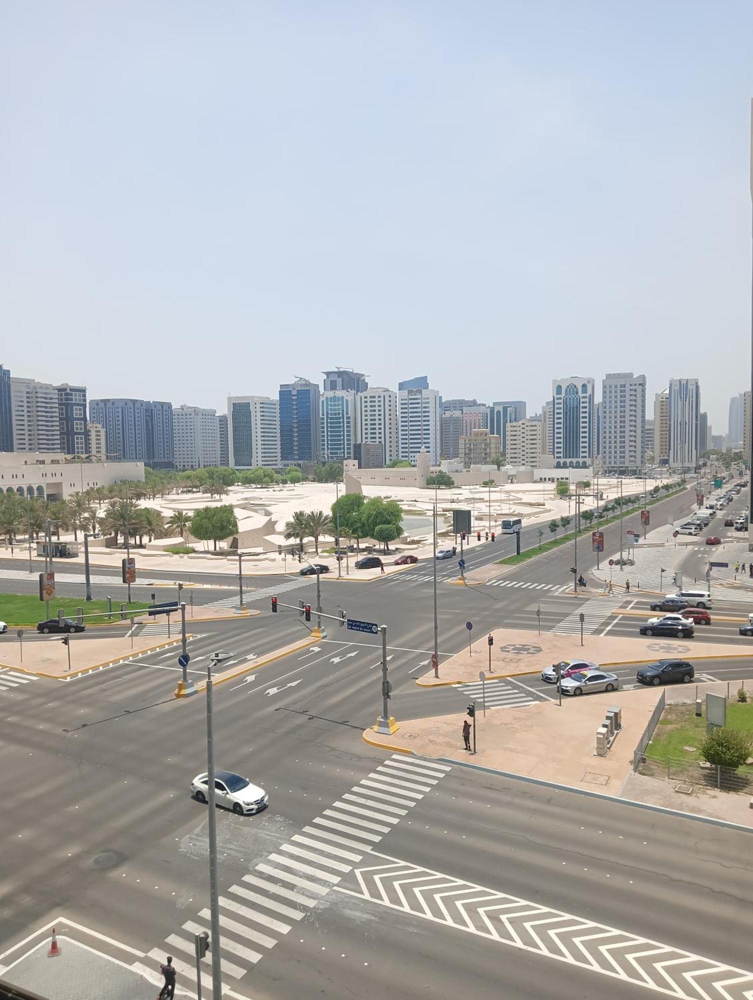 Single Room Near "World Trade Centre&Beach" Abudhabi Abu Dhabi Exterior foto
