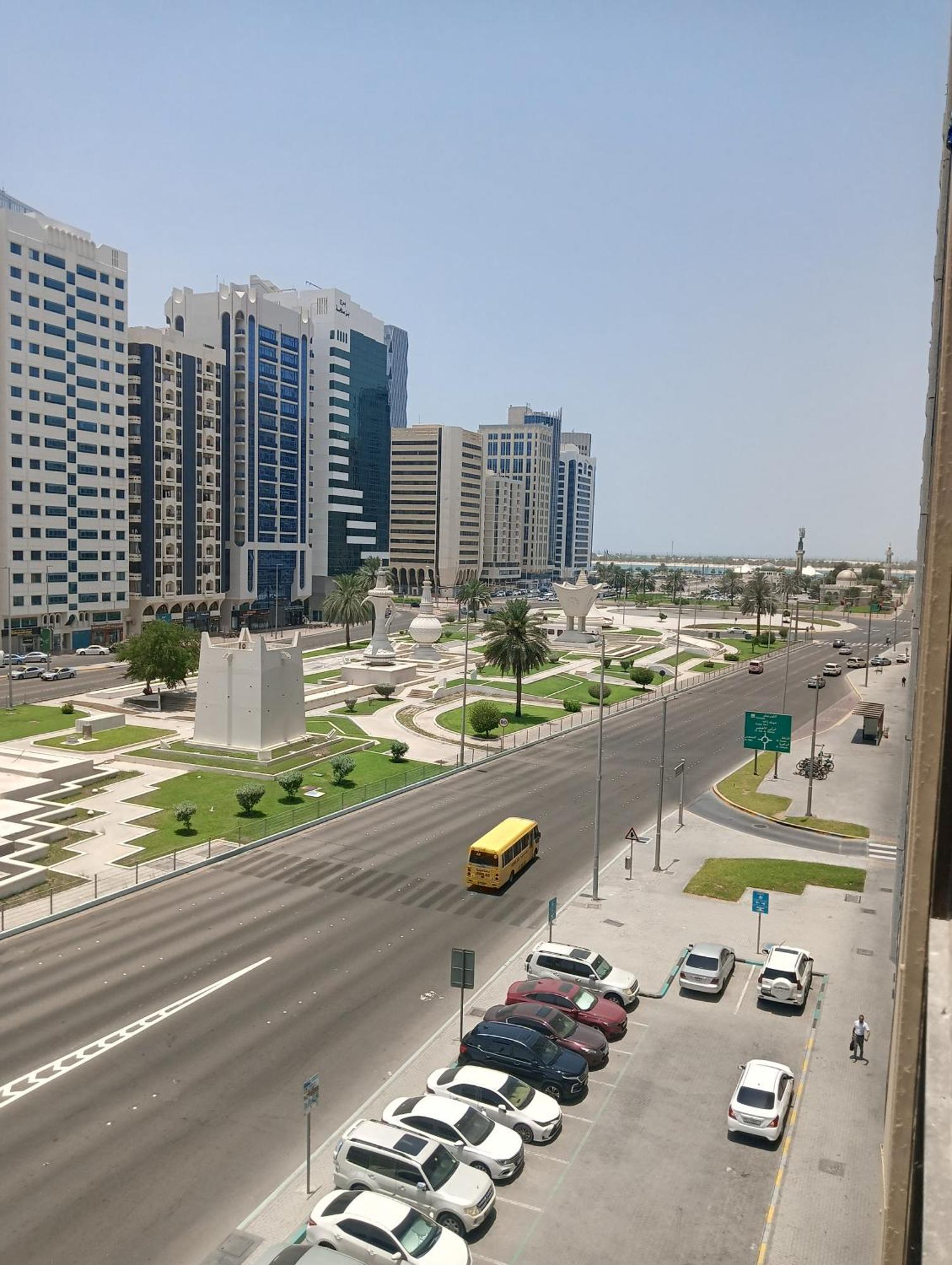 Single Room Near "World Trade Centre&Beach" Abudhabi Abu Dhabi Exterior foto